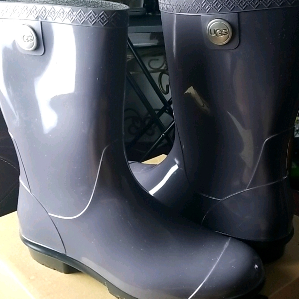 Ugg Rainboots - image 2